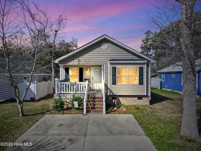 229 NE 75th Street, Oak Island, NC 28465