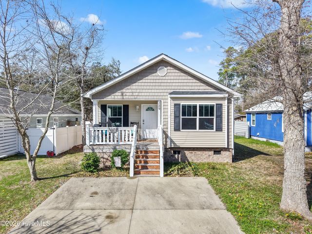 229 NE 75th Street, Oak Island, NC 28465