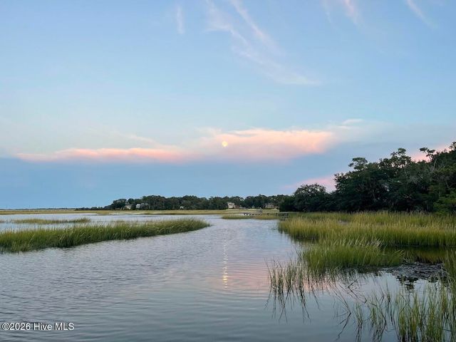229 NE 75th Street, Oak Island, NC 28465