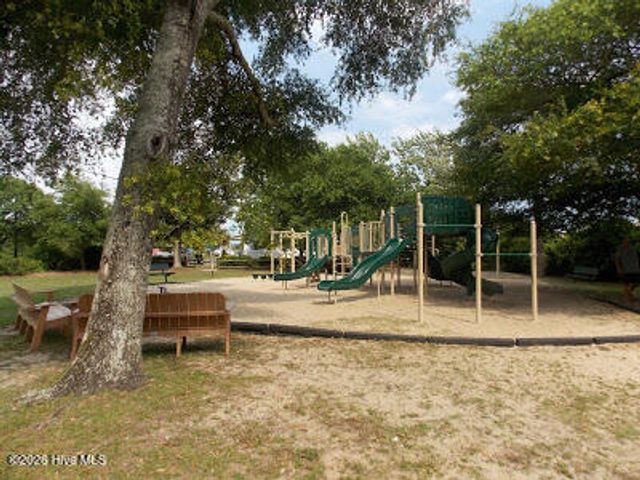 229 NE 75th Street, Oak Island, NC 28465