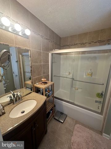 226 CAYMAN CT, Wilmington, DE 19808