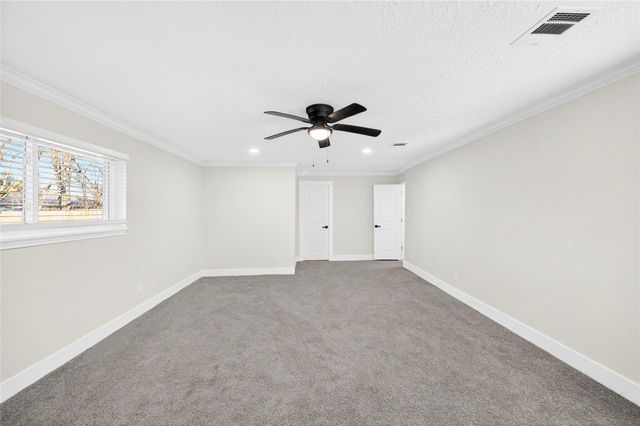 535 Elton Street, Houston, TX 77034