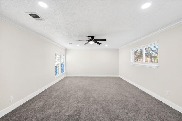 535 Elton Street, Houston, TX 77034