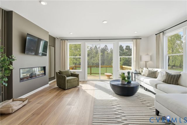 421 Burden Dr, Glen Allen, VA 23060