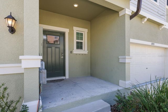 13755 BIG HAWK WAY, Lithia, FL 33547