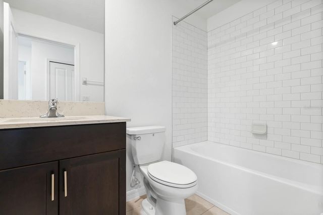 13755 BIG HAWK WAY, Lithia, FL 33547