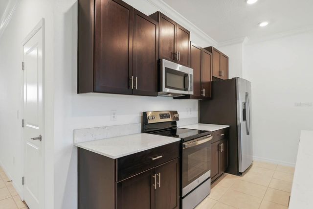 13755 BIG HAWK WAY, Lithia, FL 33547