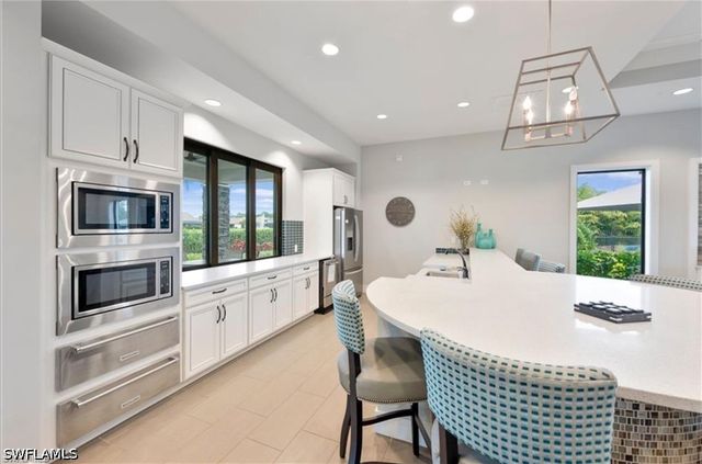 9315 Bexley DR, Fort Myers, FL 33967