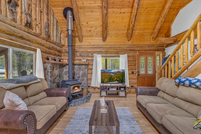 6905 Reeve Road, La Pine, OR 97739