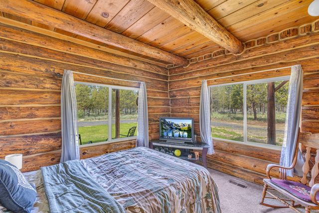 6905 Reeve Road, La Pine, OR 97739