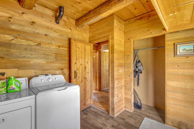 6905 Reeve Road, La Pine, OR 97739