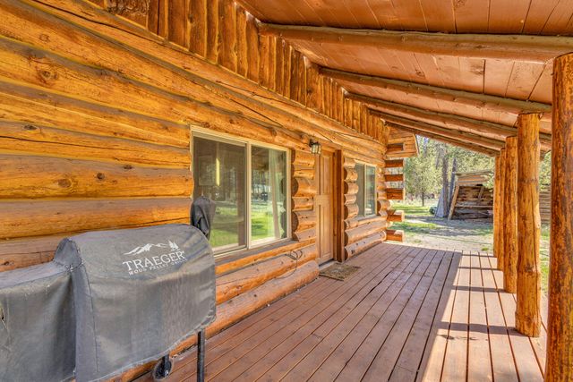 6905 Reeve Road, La Pine, OR 97739