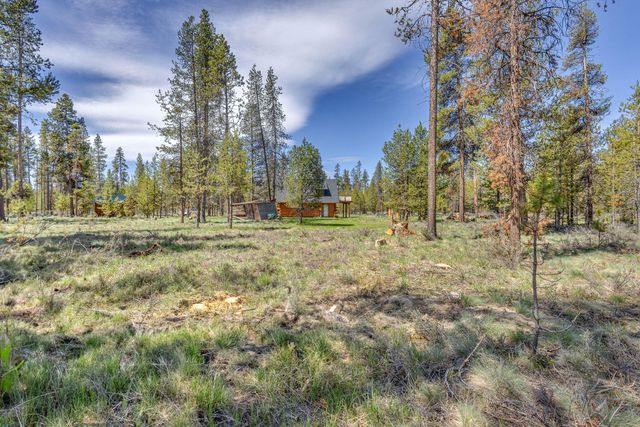 6905 Reeve Road, La Pine, OR 97739