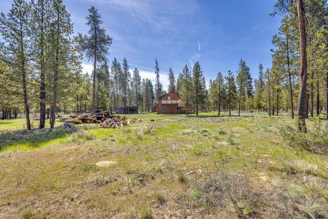 6905 Reeve Road, La Pine, OR 97739