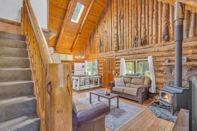 6905 Reeve Road, La Pine, OR 97739