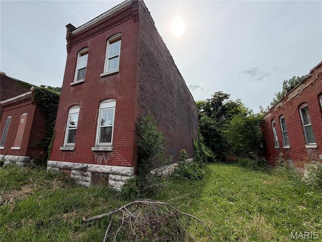 4031 California Avenue, St Louis, MO 63118