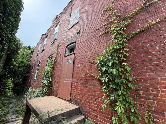 4031 California Avenue, St Louis, MO 63118