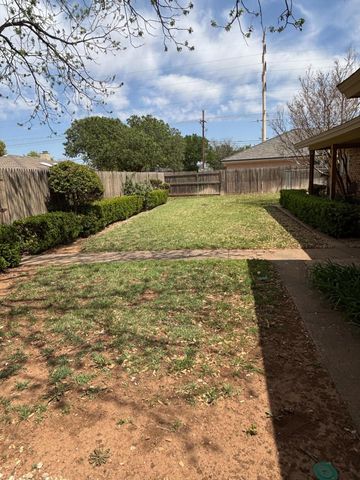 3004 80th Street, Lubbock, TX 79423