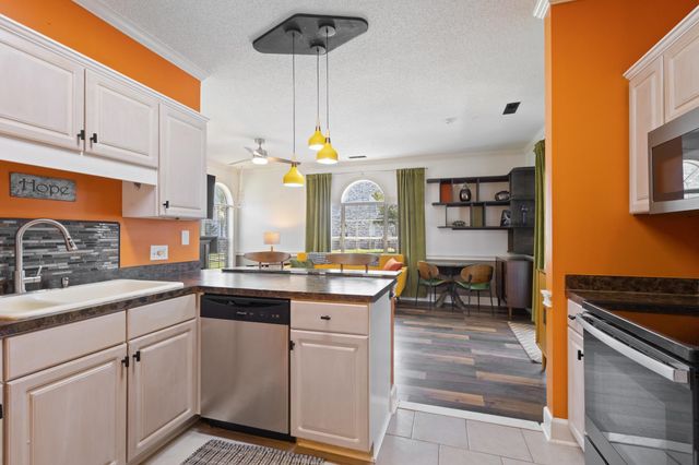 4745 Wild Iris Dr Apt 105, Myrtle Beach, SC 29577