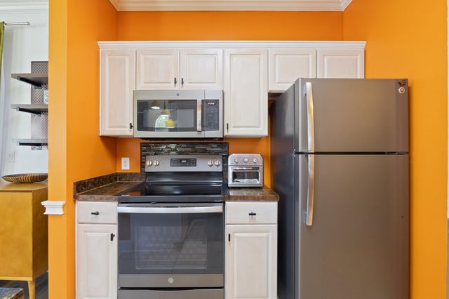 4745 Wild Iris Dr Apt 105, Myrtle Beach, SC 29577