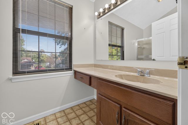 4220 Eagle Bay Circle, Indianapolis, IN 46254