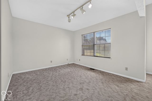 4220 Eagle Bay Circle, Indianapolis, IN 46254