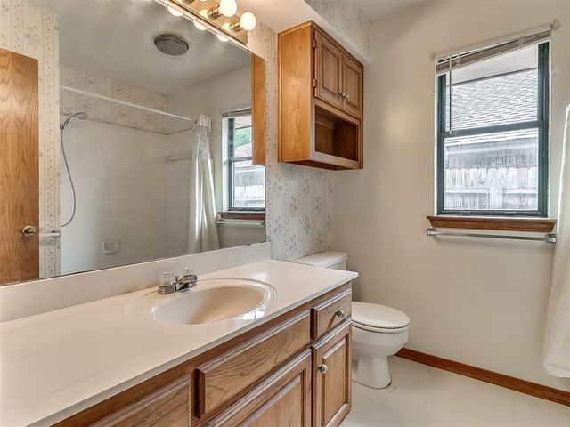 1713 Yosemite Place, Edmond, OK 73003