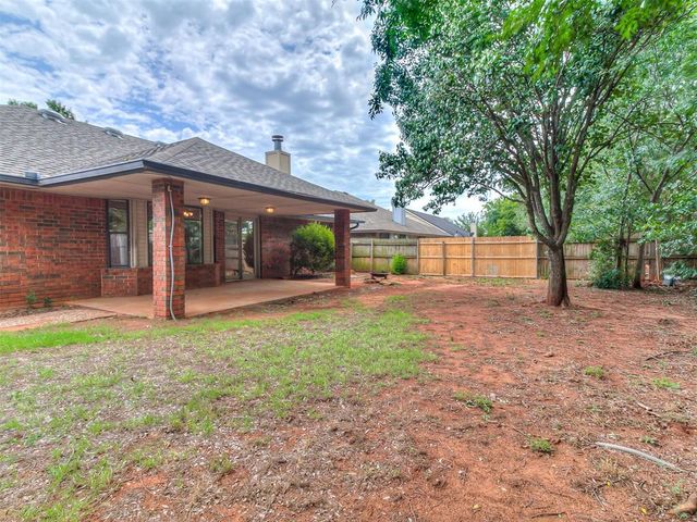 1713 Yosemite Place, Edmond, OK 73003