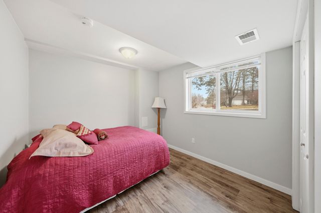 811 Everett Drive, Stillwater, MN 55082