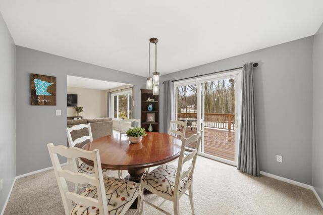 811 Everett Drive, Stillwater, MN 55082