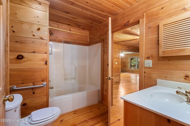 960 Ogreeta Road, Murphy, NC 28906