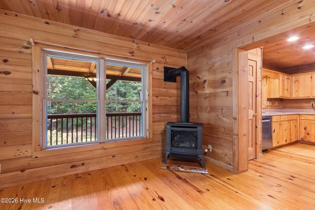 960 Ogreeta Road, Murphy, NC 28906
