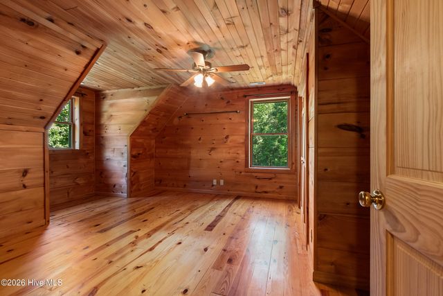 960 Ogreeta Road, Murphy, NC 28906