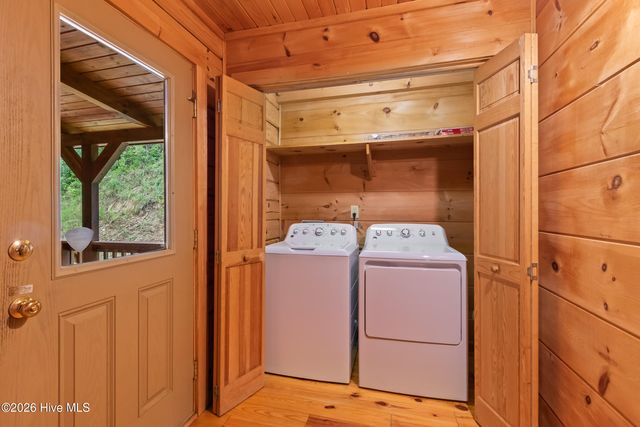 960 Ogreeta Road, Murphy, NC 28906