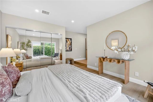1744 S Genesee, Los Angeles, CA 90019