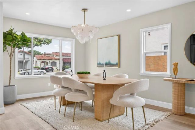1744 S Genesee, Los Angeles, CA 90019