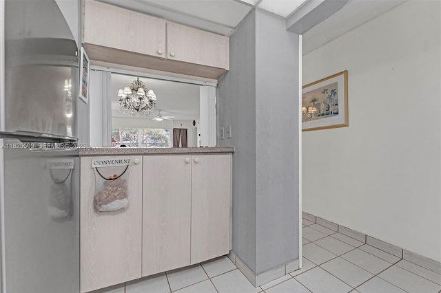 1169 Hillsboro Mile 111 111, Hillsboro Beach, FL 33062