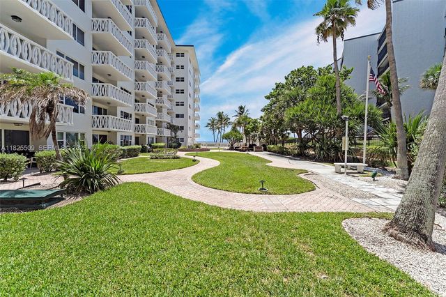 1169 Hillsboro Mile 111 111, Hillsboro Beach, FL 33062
