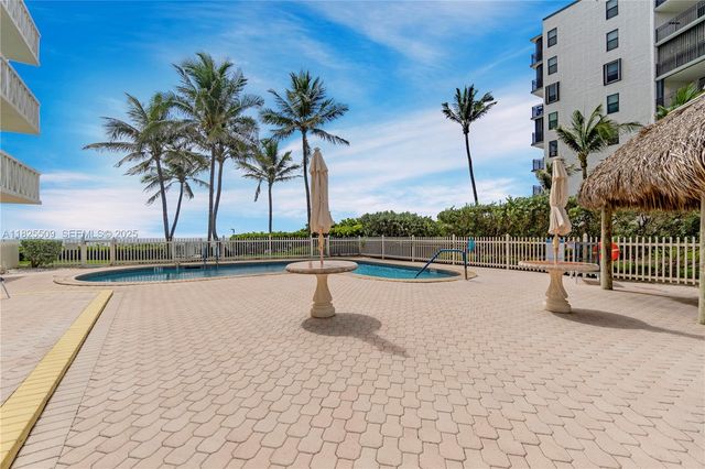 1169 Hillsboro Mile 111 111, Hillsboro Beach, FL 33062