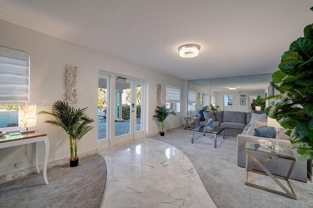 1169 Hillsboro Mile 111 111, Hillsboro Beach, FL 33062