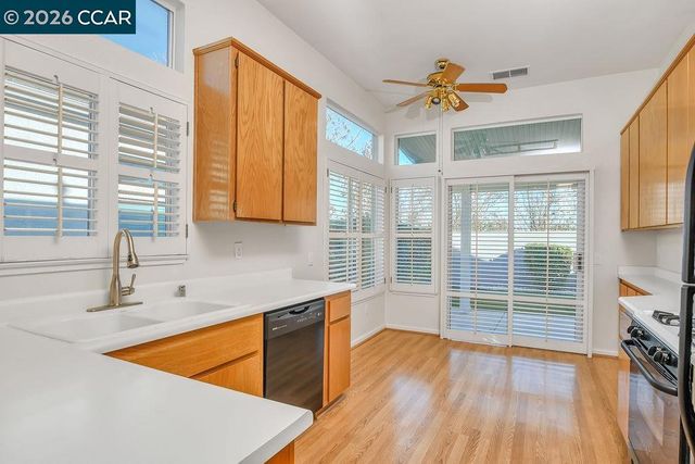 360 Winesap Dr, Brentwood, CA 94513