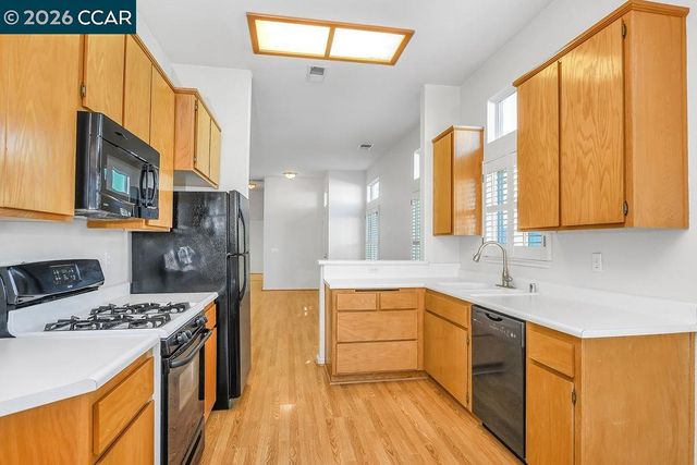 360 Winesap Dr, Brentwood, CA 94513