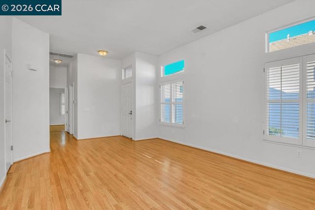 360 Winesap Dr, Brentwood, CA 94513