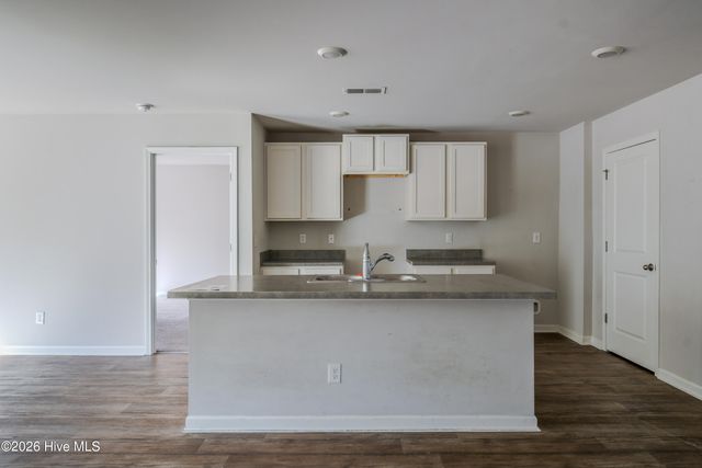 1228 Hidden Creek Drive NE, Leland, NC 28451