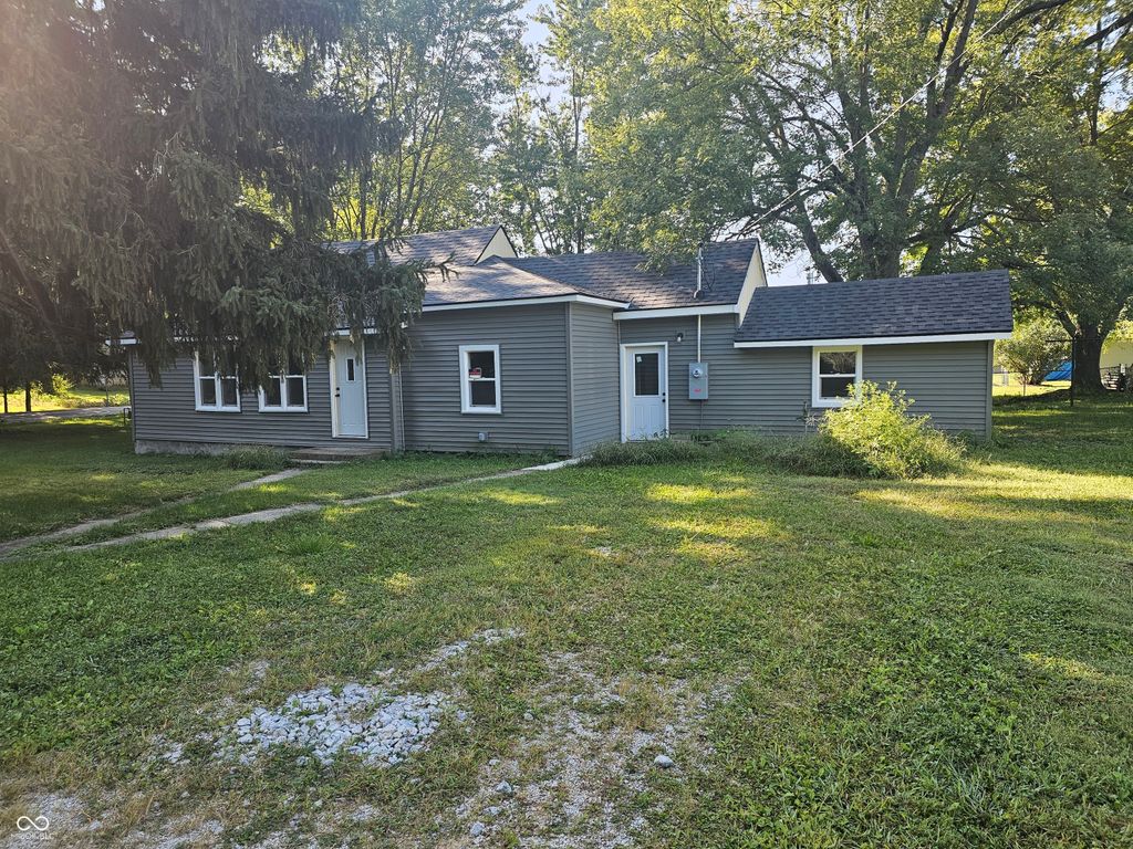 1001 W 3rd Street, Alexandria, IN 46001