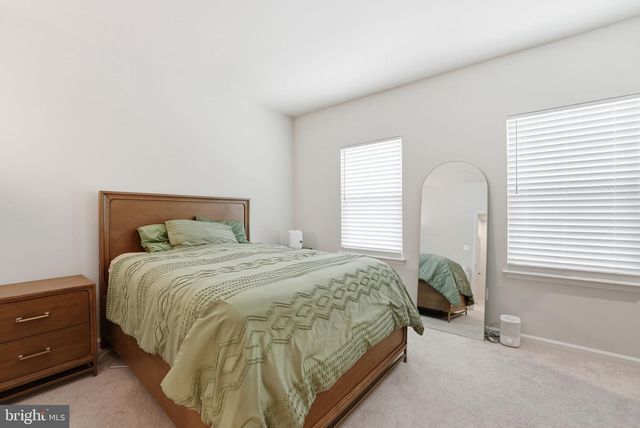 6066 BEAKE ST, Hyattsville, MD 20782