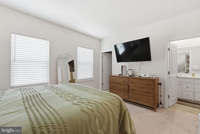 6066 BEAKE ST, Hyattsville, MD 20782