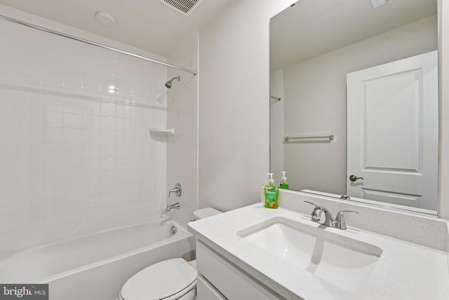 6066 BEAKE ST, Hyattsville, MD 20782