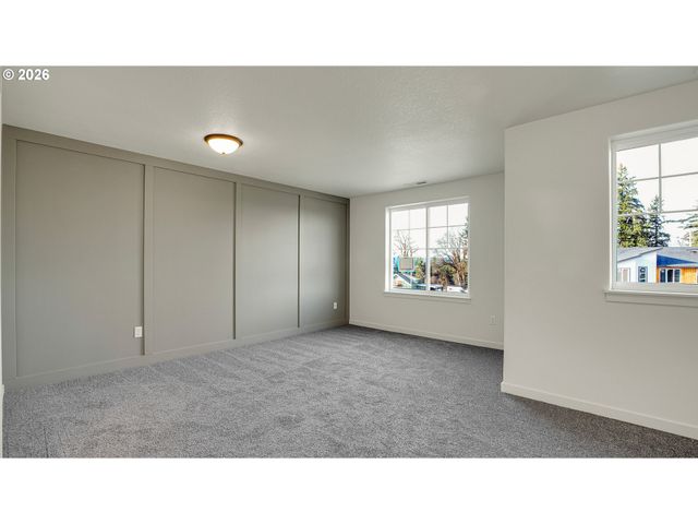 16122 Barlow Trail Ln, Oregon City, OR 97045