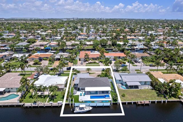 160 SE 12th Court, Pompano Beach, FL 33060
